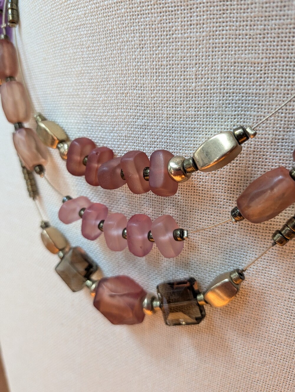 Chico’s NWT Multi-Strand Acrylic Bead Necklace ✨